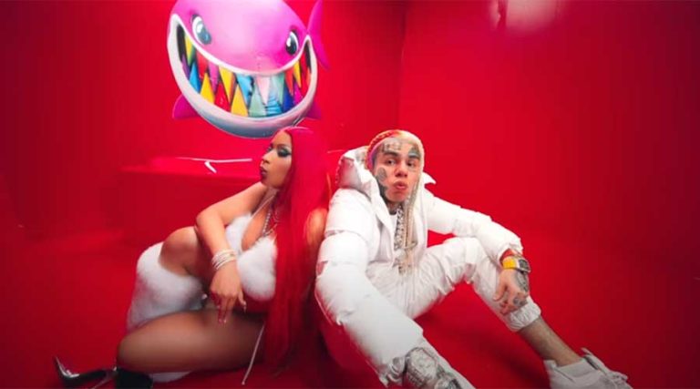 Перевод песни  6ix9ine & Nicki Minaj — TROLLZ