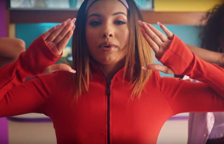 Перевод песни  Mabel — Don’t Call Me Up